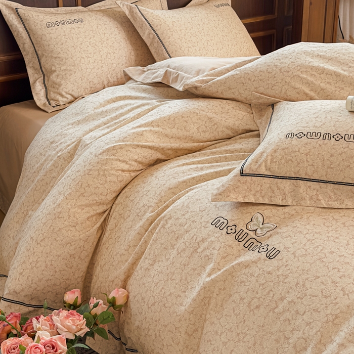 91家纺网 家纺一手货源 找家纺 舒慕家纺 2025新款长绒棉磨毛全棉磨毛四件套 梦蝶-黄