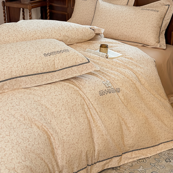 91家纺网 家纺一手货源 找家纺 舒慕家纺 2025新款长绒棉磨毛全棉磨毛四件套 梦蝶-黄