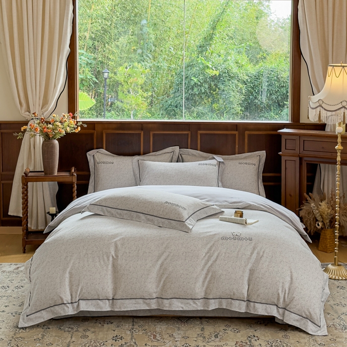 91家纺网 家纺一手货源 找家纺 舒慕家纺 2025新款长绒棉磨毛全棉磨毛四件套 梦蝶-灰