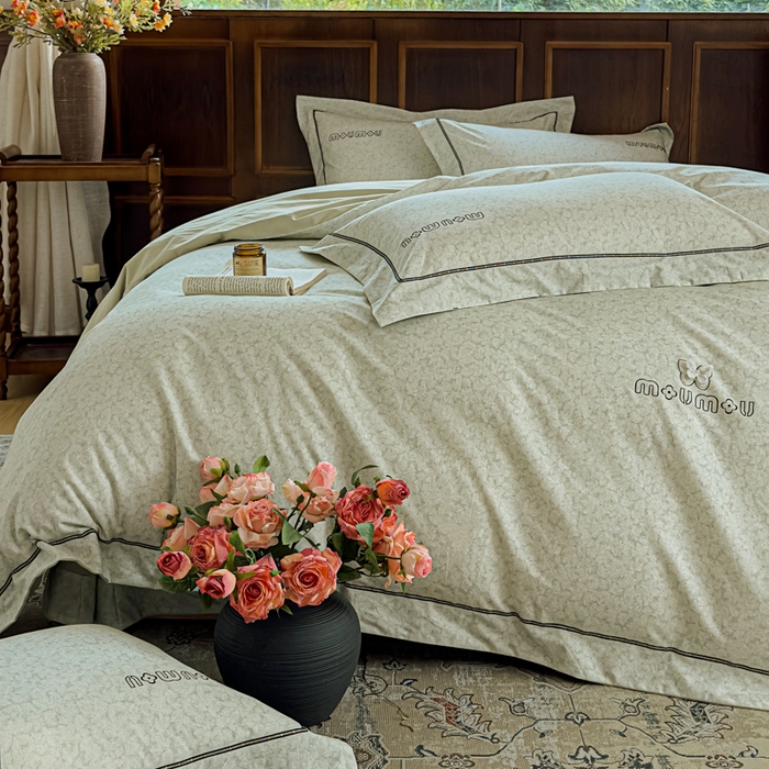 91家纺网 家纺一手货源 找家纺 舒慕家纺 2025新款长绒棉磨毛全棉磨毛四件套 梦蝶-绿