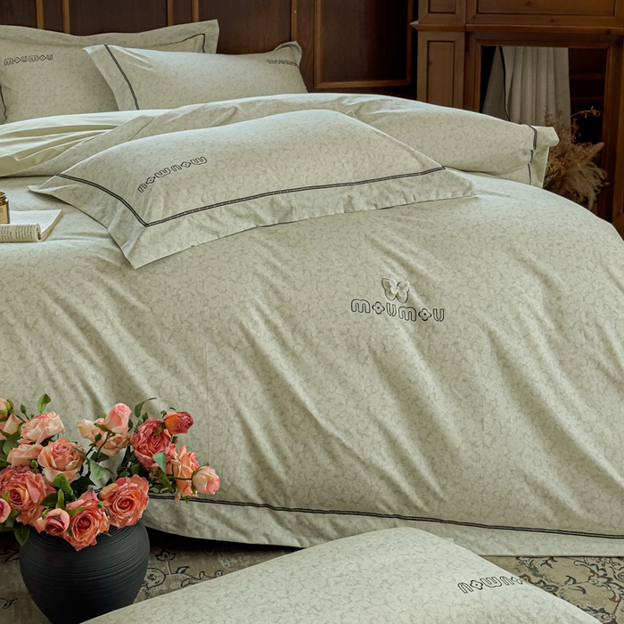 91家纺网 家纺一手货源 找家纺 舒慕家纺 2025新款长绒棉磨毛全棉磨毛四件套 梦蝶-绿