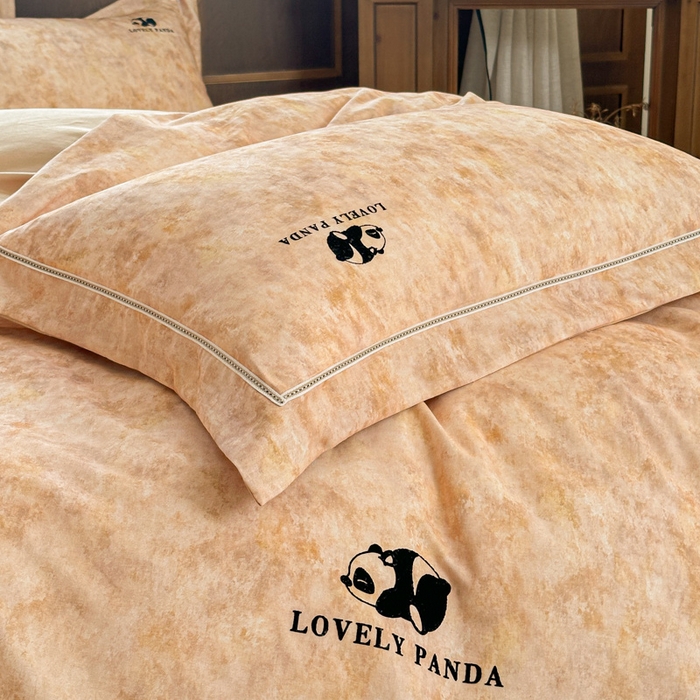 91家纺网 家纺一手货源 找家纺 舒慕家纺 2025新款长绒棉磨毛全棉磨毛四件套 熊猫-橘