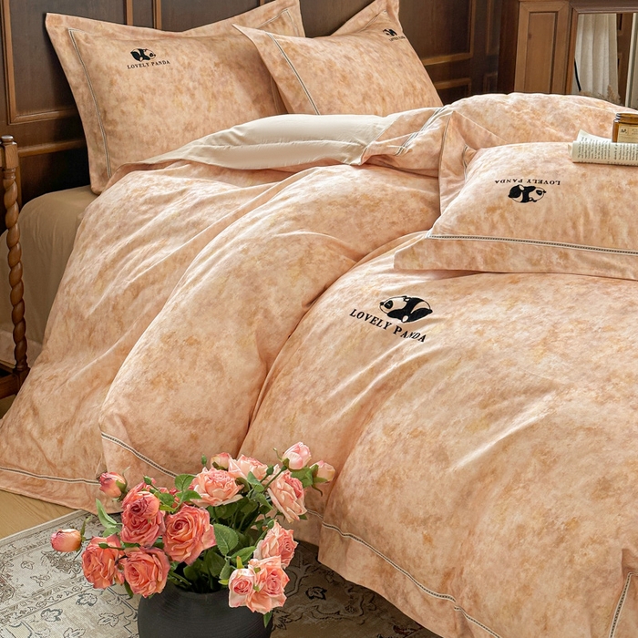 91家纺网 家纺一手货源 找家纺 舒慕家纺 2025新款长绒棉磨毛全棉磨毛四件套 熊猫-橘