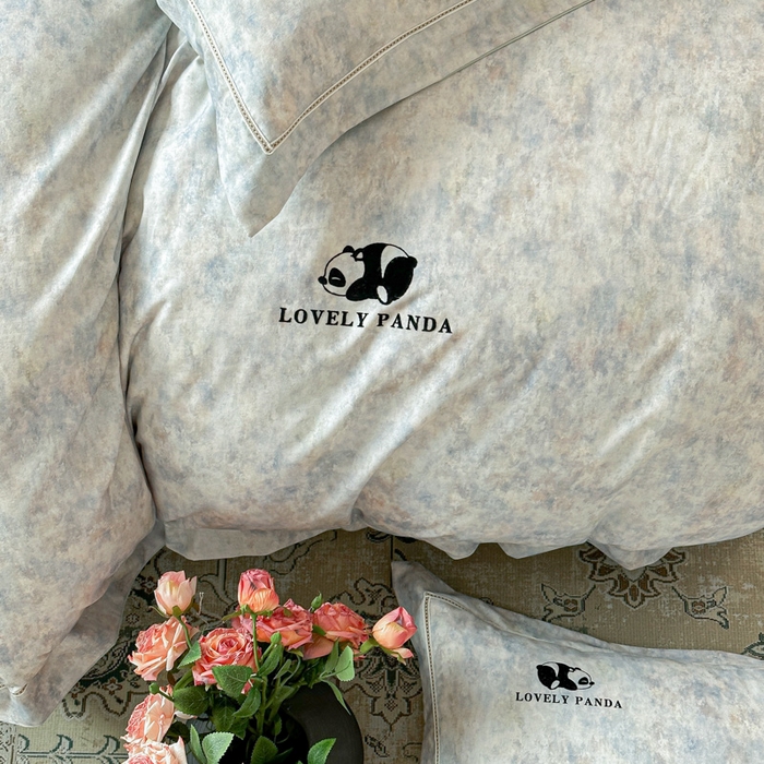 91家纺网 家纺一手货源 找家纺 舒慕家纺 2025新款长绒棉磨毛全棉磨毛四件套 熊猫-蓝