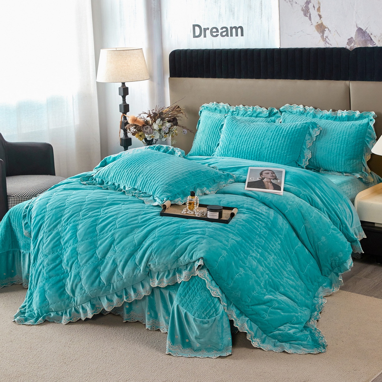 91家纺网 家纺一手货源 找家纺 青竹苑 2025新款婴儿绒宝宝绒玫瑰刺绣版床盖款四件套 慕达-青