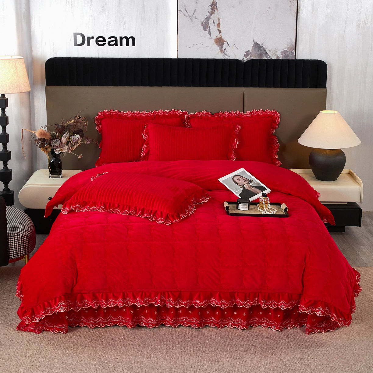 91家纺网 家纺一手货源 找家纺 青竹苑 2025新款婴儿绒宝宝绒玫瑰刺绣版床盖款四件套 慕达-红