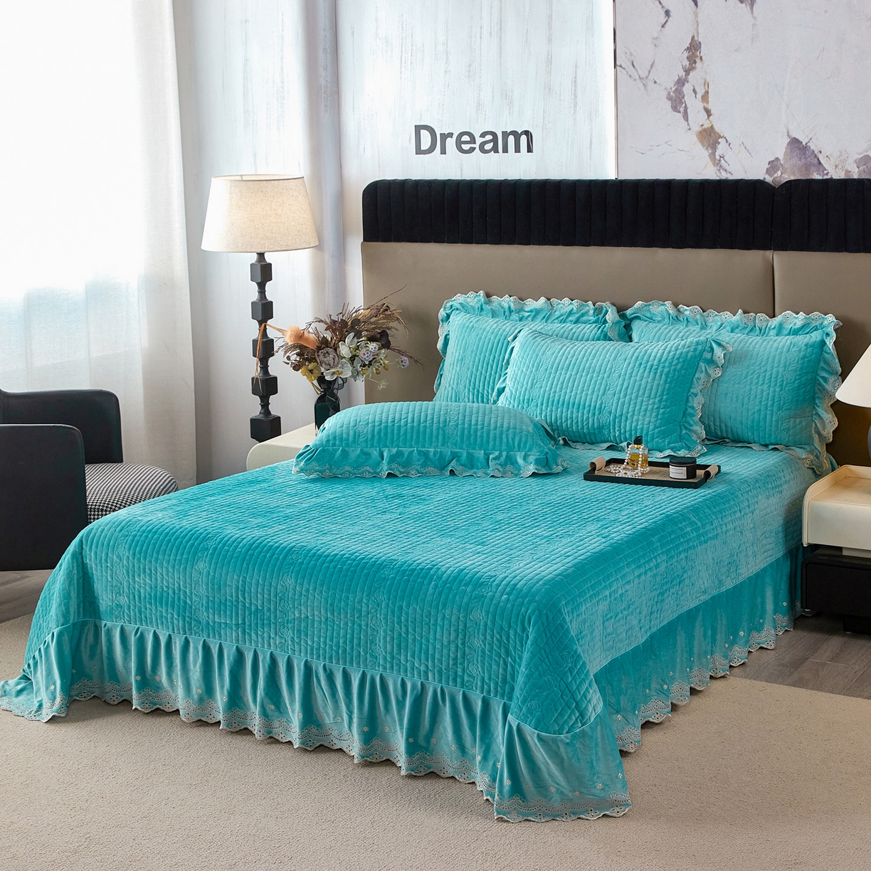 91家纺网 家纺一手货源 找家纺 青竹苑 2025新款婴儿绒宝宝绒玫瑰刺绣版床盖款四件套 慕达-青