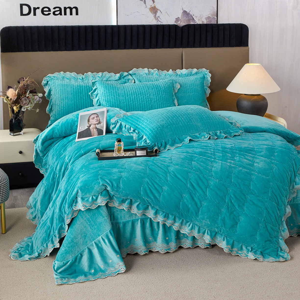 91家纺网 家纺一手货源 找家纺 青竹苑 2025新款婴儿绒宝宝绒玫瑰刺绣版床盖款四件套 慕达-青