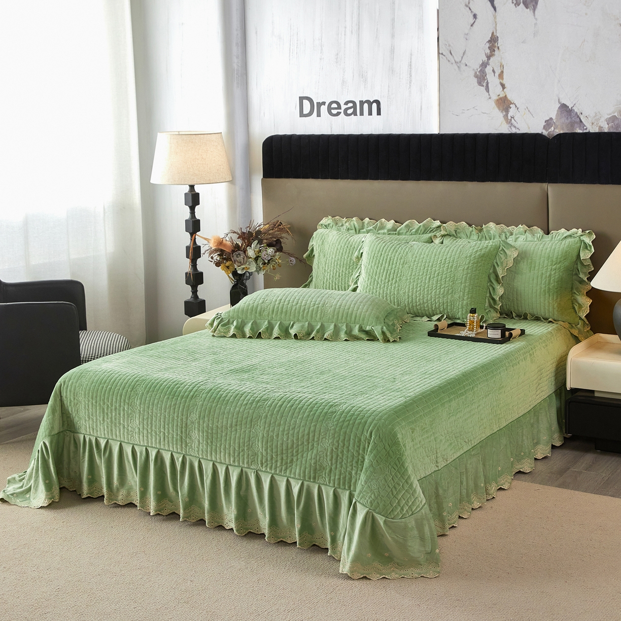 91家纺网 家纺一手货源 找家纺 青竹苑 2025新款婴儿绒宝宝绒玫瑰刺绣版床盖款四件套 慕达-绿