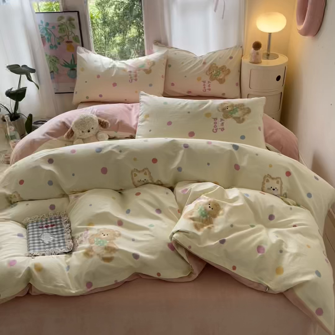 91家纺网 家纺一手货源 找家纺 瑞莱 2025新款秋冬网红款棉加绒四件套 波点小狗