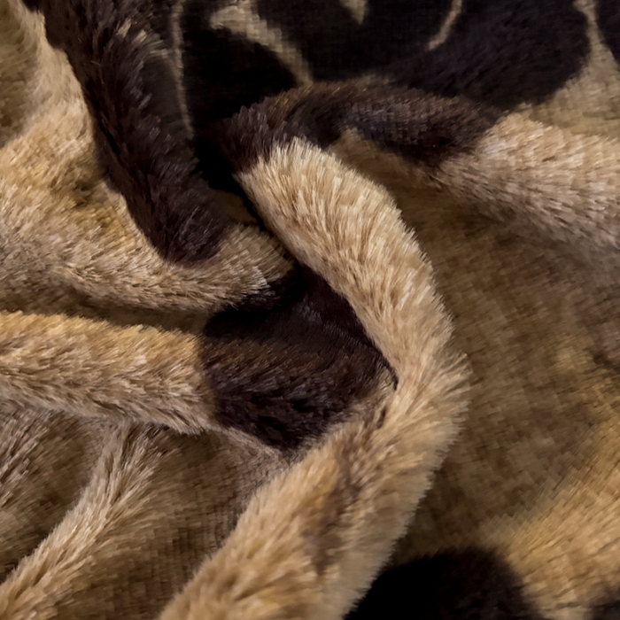 91家纺网 家纺一手货源 找家纺 （总）铠畅家纺 2025新款兔毛包边款仿兔毛被套毯牛奶绒被套毯子