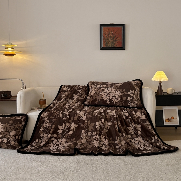 91家纺网 家纺一手货源 找家纺 铠畅家纺 2025新款兔毛包边款仿兔毛被套毯牛奶绒被套毯子 莫奈花园