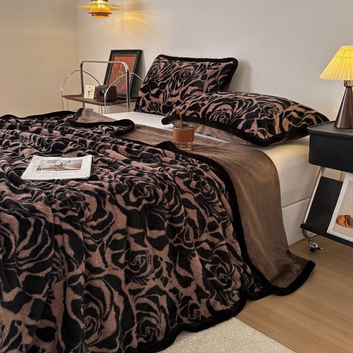 铠畅家纺 2025新款兔毛包边款仿兔毛被套毯牛奶绒被套毯子 雅致咖纹