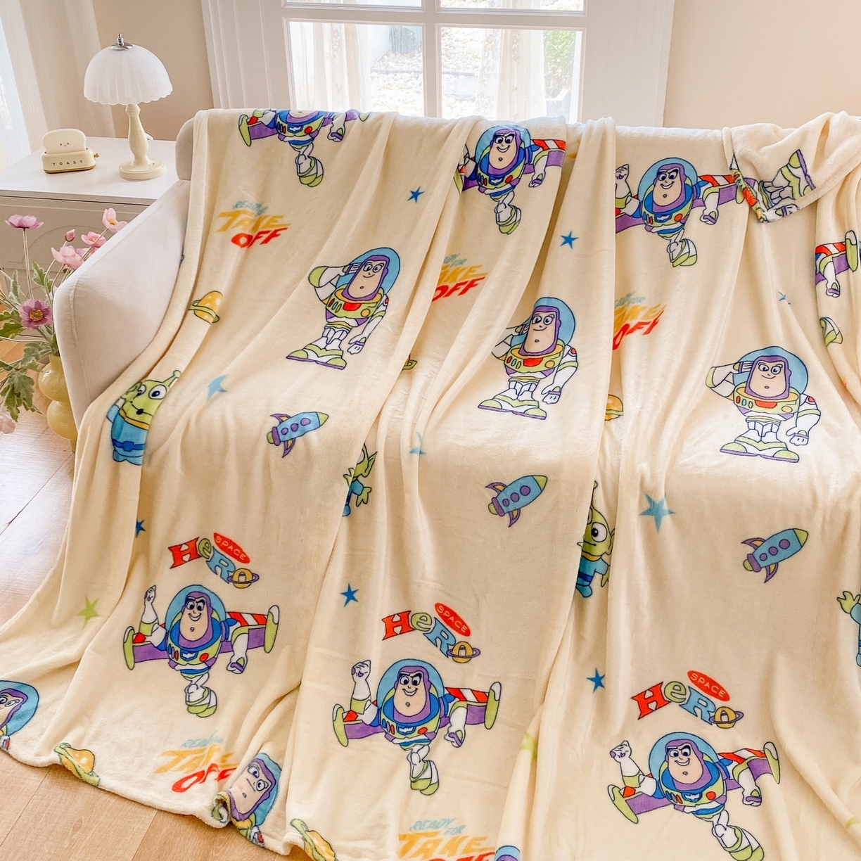 91家纺网 家纺一手货源 找家纺 （总）一电 2025新款卡通高克重双面法莱绒毛毯四季盖毯