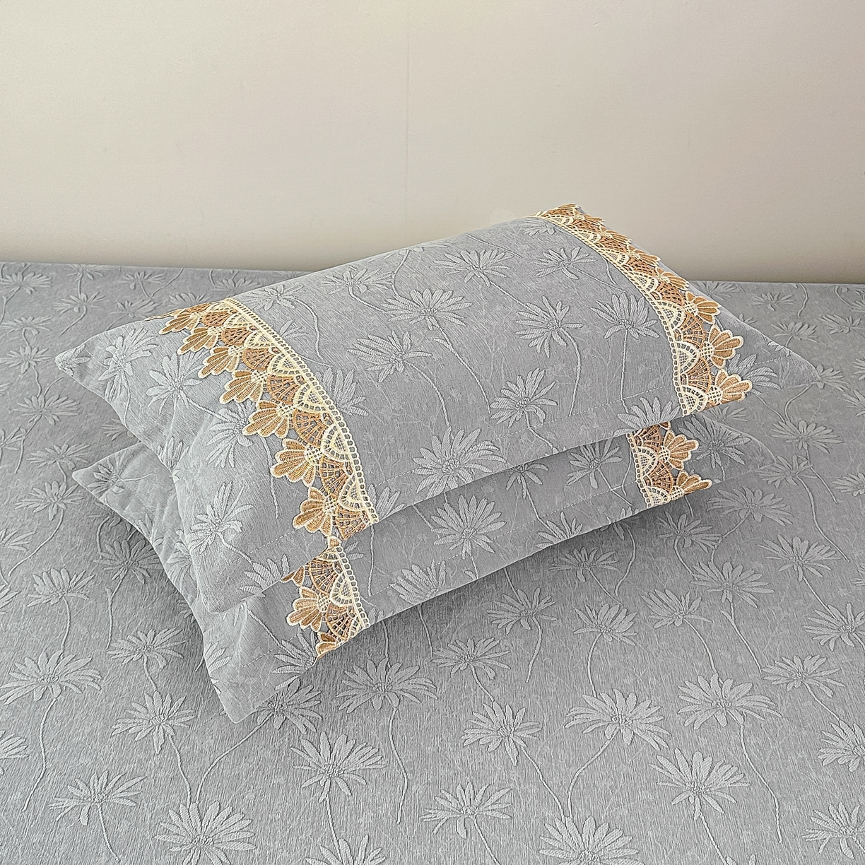 91家纺网 家纺一手货源 找家纺 手艺人家纺 2025新款雪尼尔纯色床盖炕盖-XK3800 XK3800灰