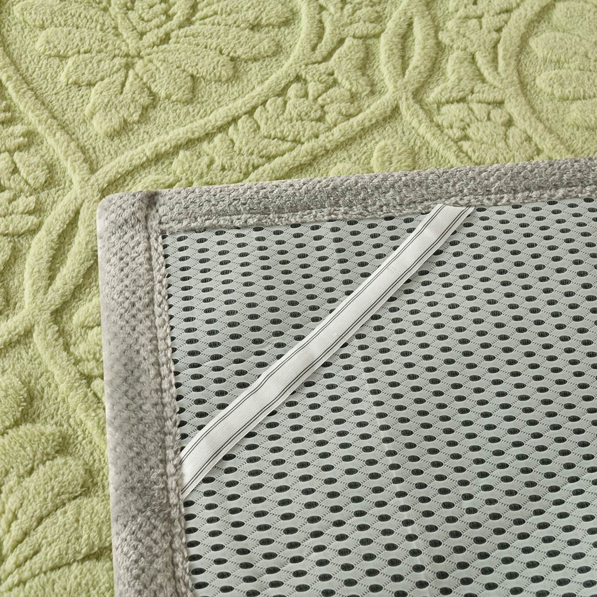 91家纺网 家纺一手货源 找家纺 鑫姿席业 2025新款A类高克重雕花牛奶绒床垫 米兰-抹茶绿