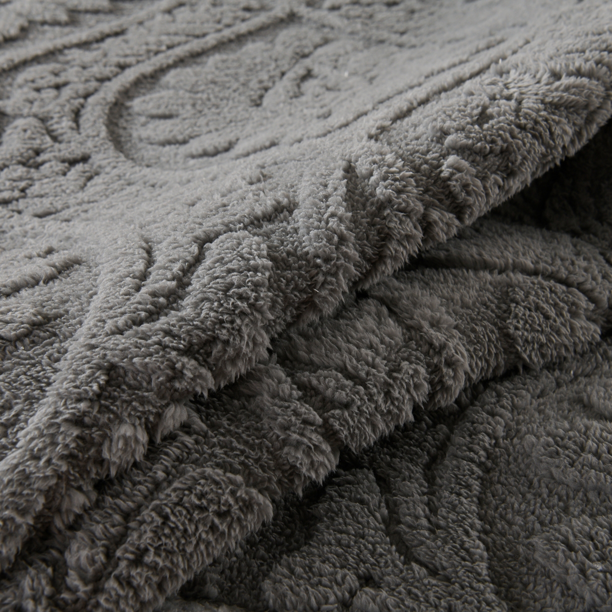 91家纺网 家纺一手货源 找家纺 鑫姿席业 2025新款A类高克重雕花牛奶绒床垫 米兰-深灰