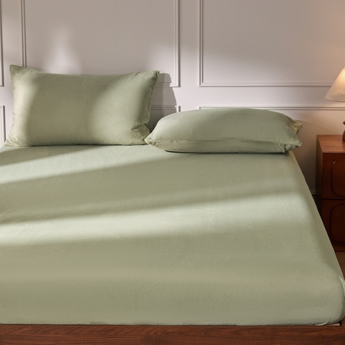 91家纺网 家纺一手货源 找家纺 618家纺 2025新款樱花绒单品四件套系列-单床笠 青柠