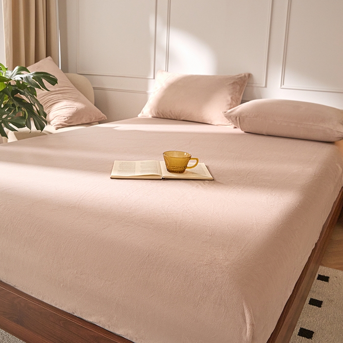 91家纺网 家纺一手货源 找家纺 618家纺 2025新款樱花绒单品四件套系列-单床笠 浅驼