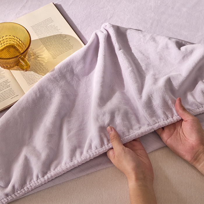 91家纺网 家纺一手货源 找家纺 618家纺 2025新款樱花绒单品四件套系列-单床笠 雾紫