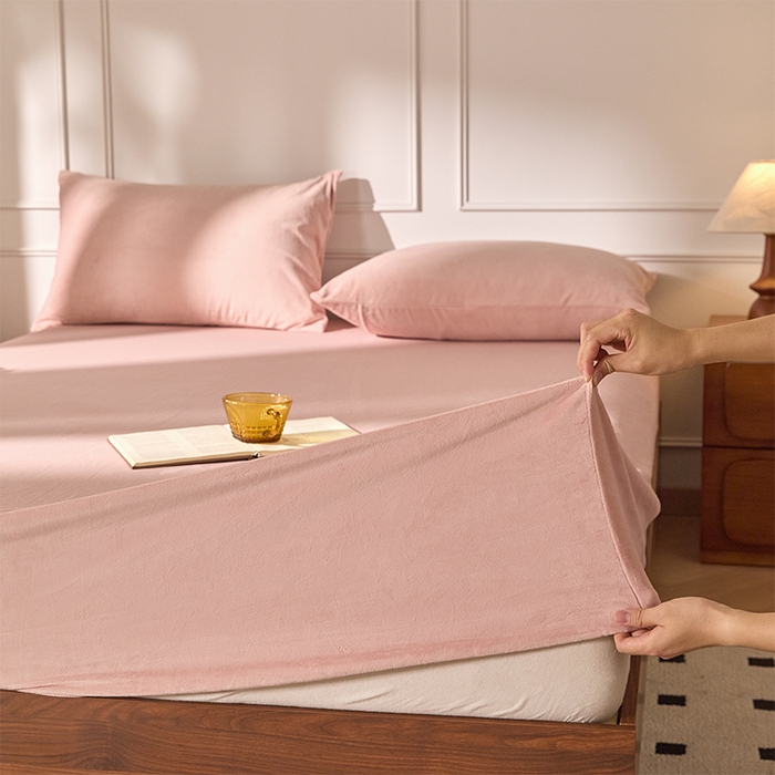 91家纺网 家纺一手货源 找家纺 618家纺 2025新款樱花绒单品四件套系列-单床笠 雾粉