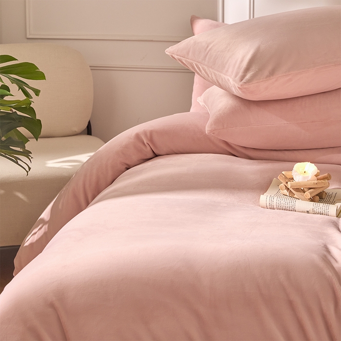 91家纺网 家纺一手货源 找家纺 618家纺 2025新款樱花绒单品四件套系列-单枕套 雾粉