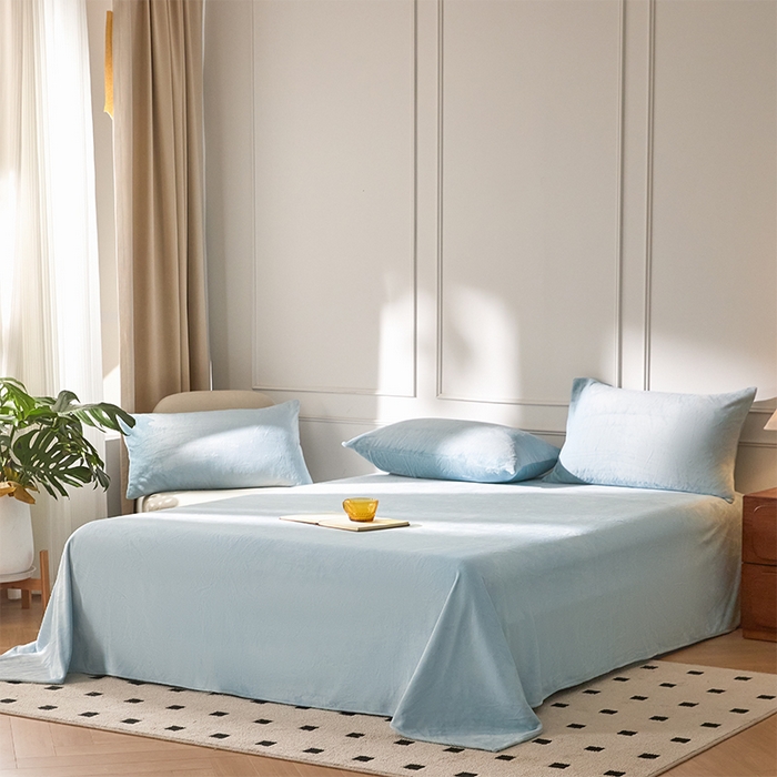 91家纺网 家纺一手货源 找家纺 618家纺 2025新款樱花绒单品四件套系列-单床单 雾蓝