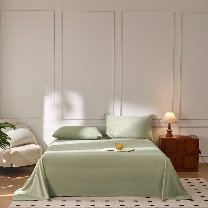 91家纺网 家纺一手货源 找家纺 618家纺 2025新款樱花绒单品四件套系列-单床单 青柠