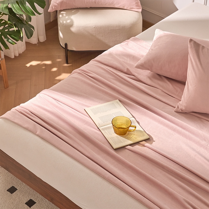 91家纺网 家纺一手货源 找家纺 618家纺 2025新款樱花绒单品四件套系列-单床单 雾粉