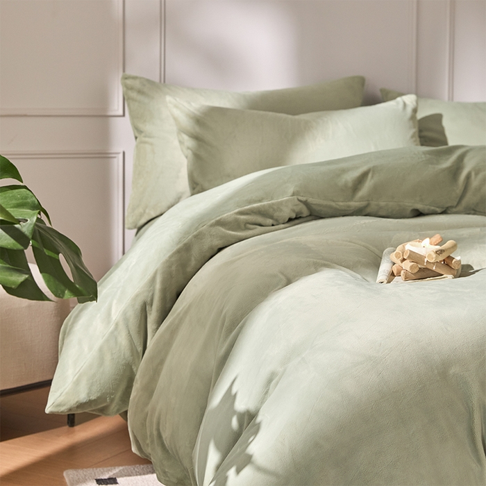 91家纺网 家纺一手货源 找家纺 618家纺 2025新款樱花绒单品四件套系列-单被套 青柠