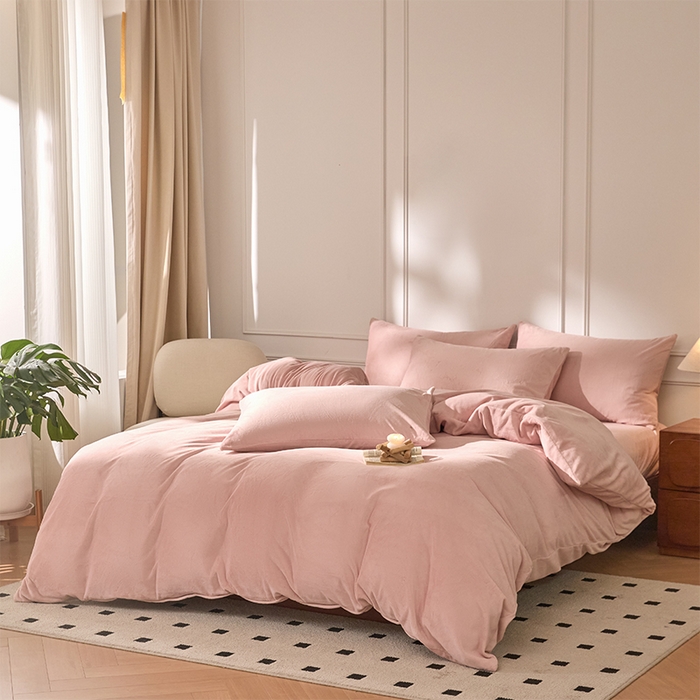 91家纺网 家纺一手货源 找家纺 618家纺 2025新款樱花绒单品四件套系列-单被套 雾粉