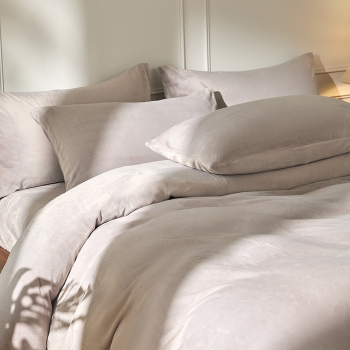 91家纺网 家纺一手货源 找家纺 618家纺 2025新款樱花绒单品四件套系列-单被套 雾灰