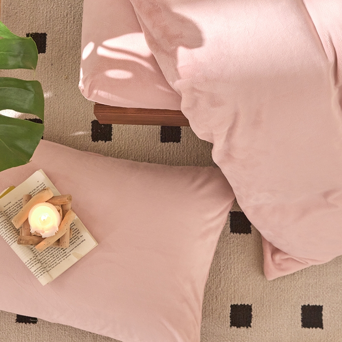 91家纺网 家纺一手货源 找家纺 618家纺 2025新款樱花绒单品四件套系列-单被套 雾粉