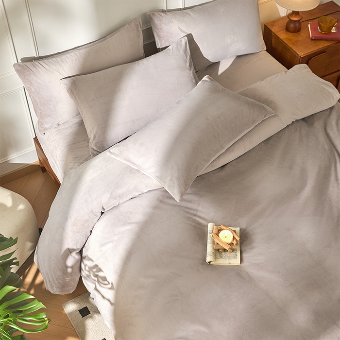 91家纺网 家纺一手货源 找家纺 618家纺 2025新款樱花绒单品四件套系列-单被套 雾灰