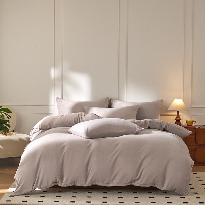 91家纺网 家纺一手货源 找家纺 （总）618家纺 2025新款樱花绒单品四件套系列-四件套