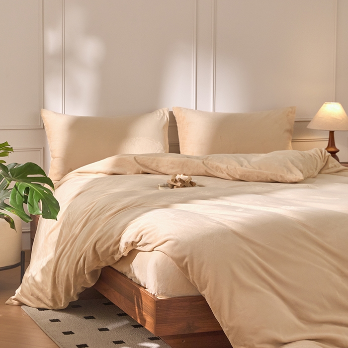 91家纺网 家纺一手货源 找家纺 （总）618家纺 2025新款樱花绒单品四件套系列-四件套