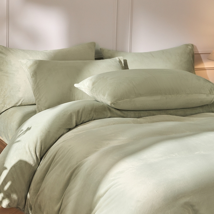 91家纺网 家纺一手货源 找家纺 618家纺 2025新款樱花绒单品四件套系列-四件套 青柠