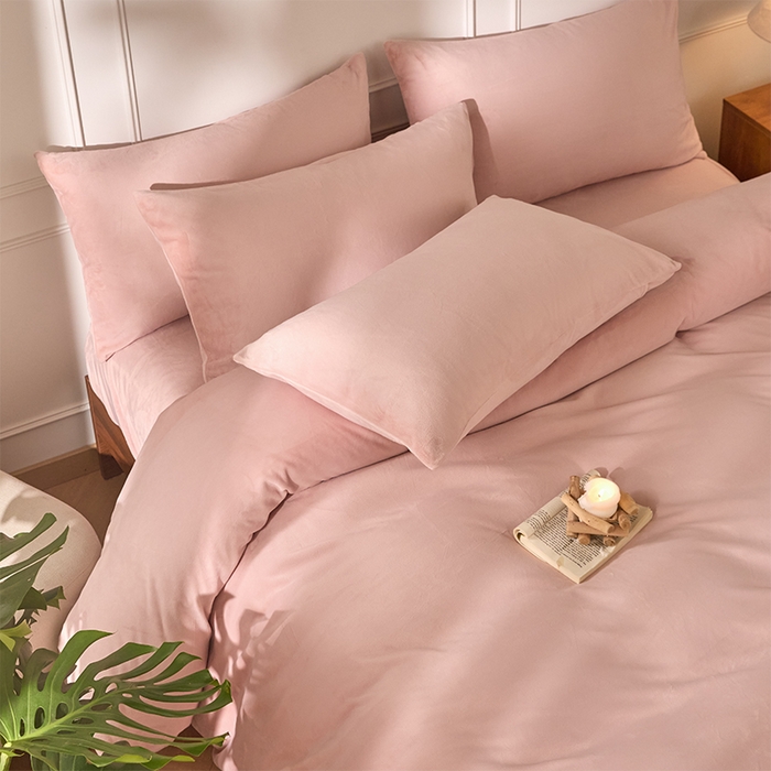 91家纺网 家纺一手货源 找家纺 618家纺 2025新款樱花绒单品四件套系列-四件套 雾粉