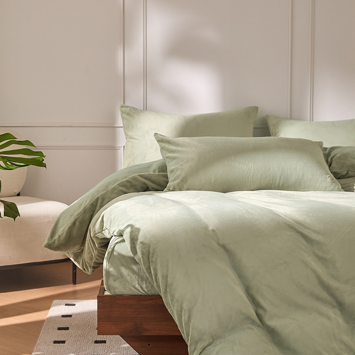 91家纺网 家纺一手货源 找家纺 618家纺 2025新款樱花绒单品四件套系列-四件套 青柠