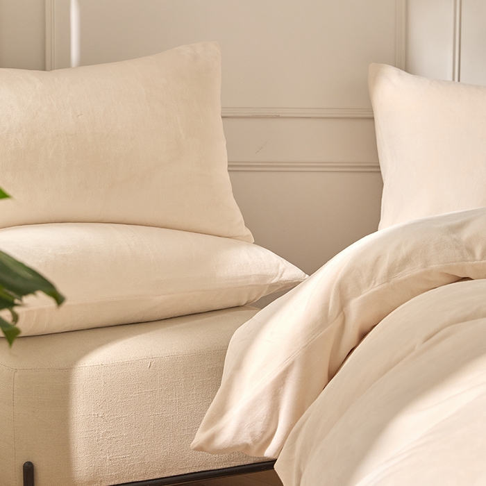 91家纺网 家纺一手货源 找家纺 618家纺 2025新款樱花绒单品四件套系列-四件套 奶白