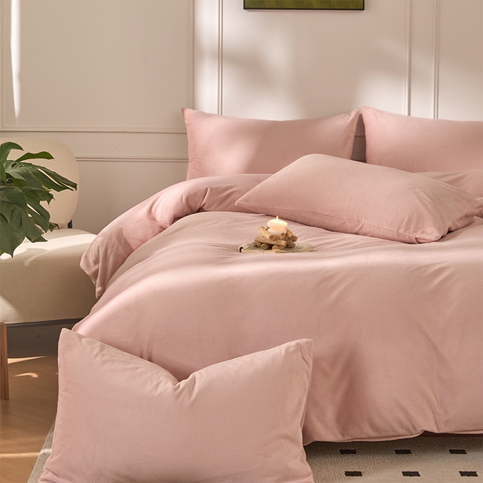 91家纺网 家纺一手货源 找家纺 618家纺 2025新款樱花绒单品四件套系列-四件套 雾粉