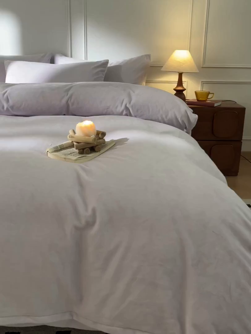 91家纺网 家纺一手货源 找家纺 618家纺 2025新款樱花绒单品四件套系列-四件套 雾紫