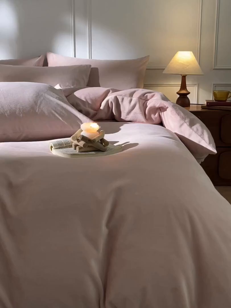 91家纺网 家纺一手货源 找家纺 618家纺 2025新款樱花绒单品四件套系列-四件套 雾粉