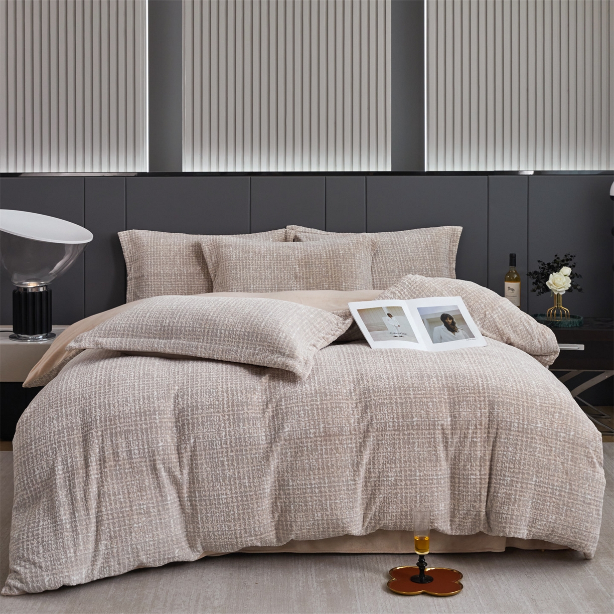 瑞米家居 2025新款高克重雕花绒四件套 南法风情-卡其