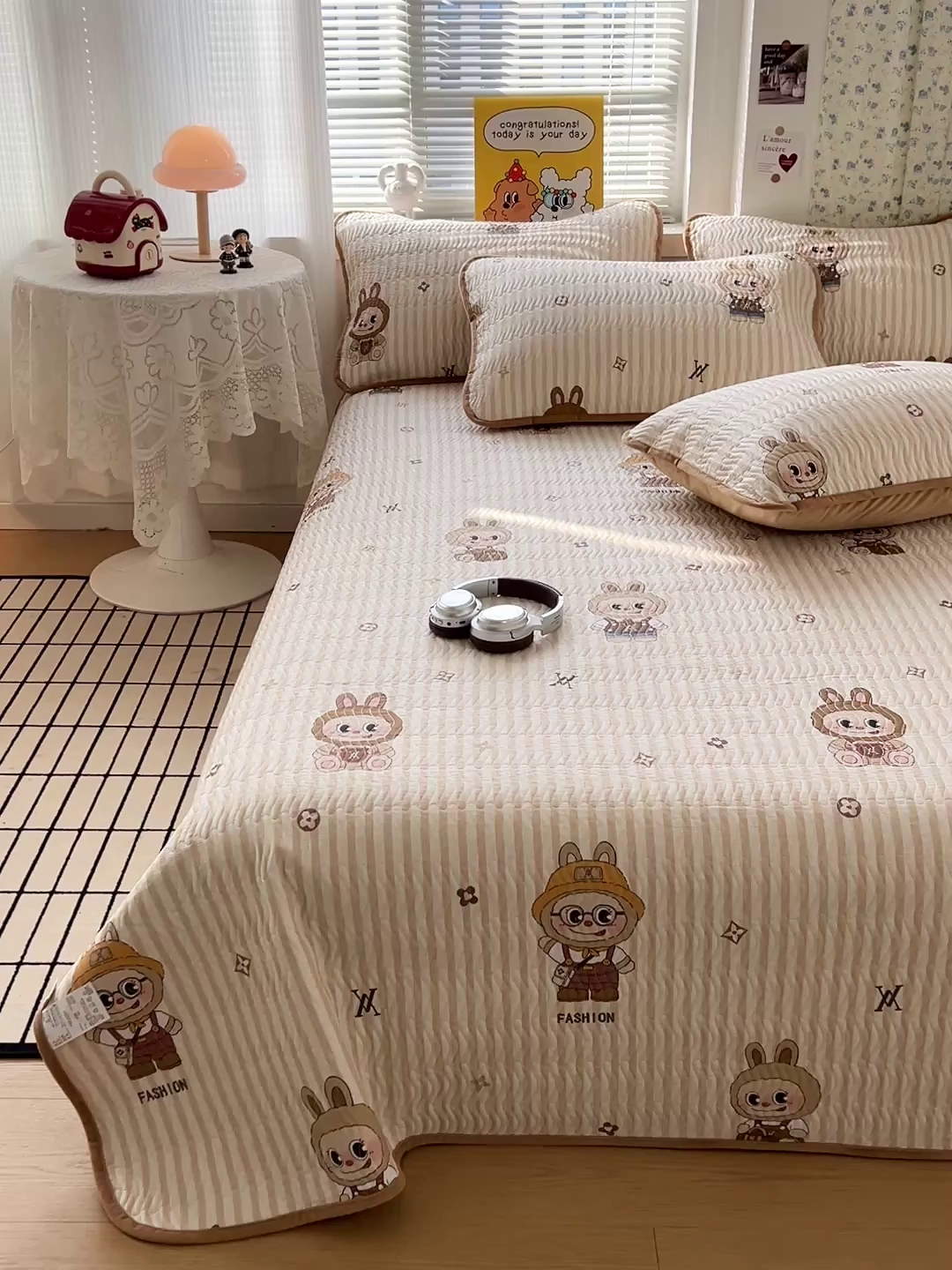 91家纺网 家纺一手货源 找家纺 梦精灵 2025新款棉加绒床盖全棉学生床夹棉床盖双面可用纯棉床单（棉加绒枕套） 棉加绒-潮牌咘咘