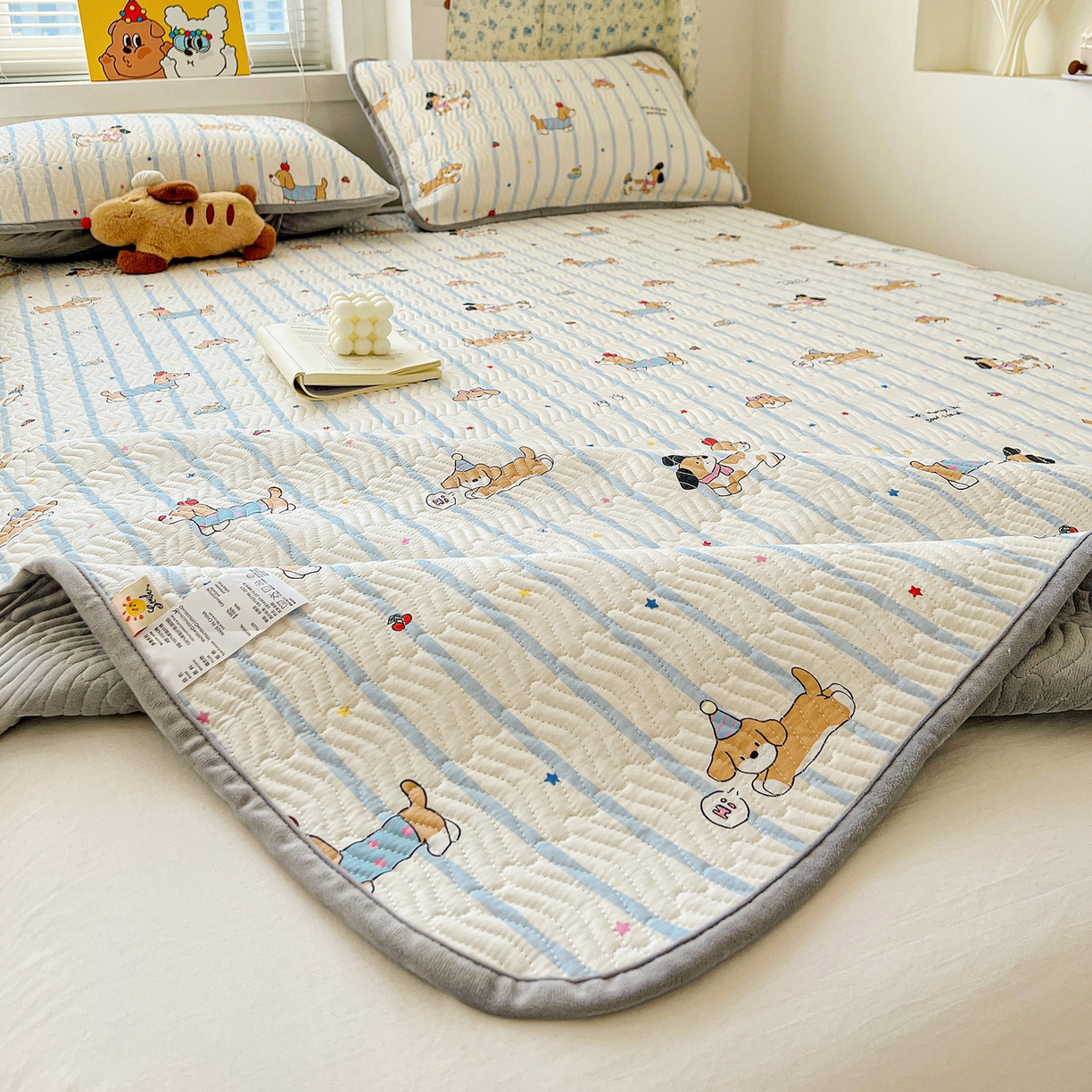 91家纺网 家纺一手货源 找家纺 梦精灵 2025新款棉加绒床盖全棉学生床夹棉床盖双面可用纯棉床单（棉加绒枕套） 棉加绒-糖纸童年