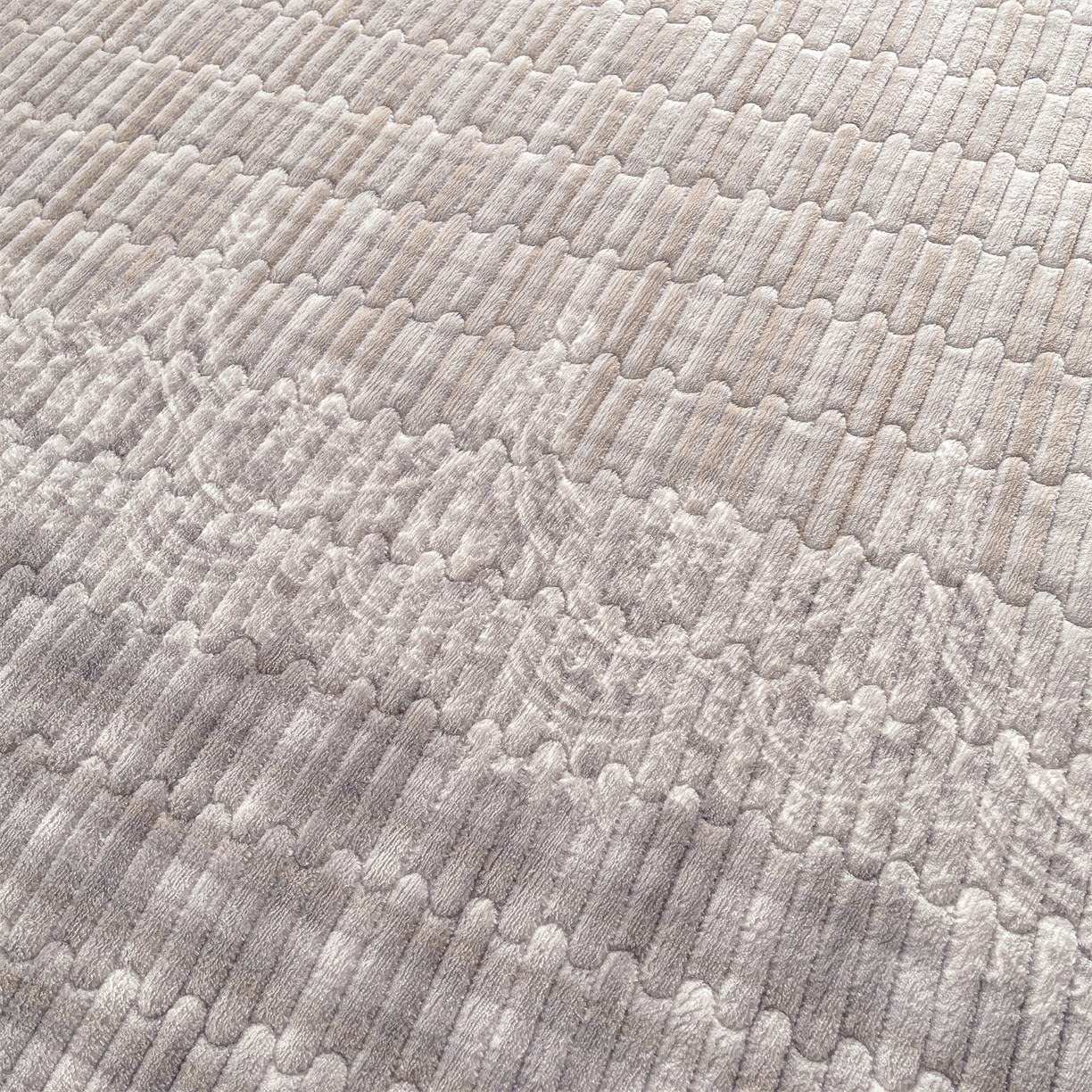 91家纺网 家纺一手货源 找家纺 慕木家纺 2025新款A类高克重欧式牛奶绒夹棉床盖珠帘花系列-场景二 珠帘花-灰