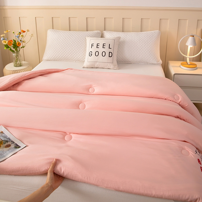 91家纺网 家纺一手货源 找家纺 （总）蝶蔻家纺 2025新款亲肤舒适原棉纯色大豆被被子被芯