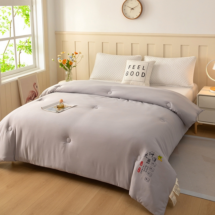91家纺网 家纺一手货源 找家纺 蝶蔻家纺 2025新款亲肤舒适原棉纯色大豆被被子被芯 高级灰
