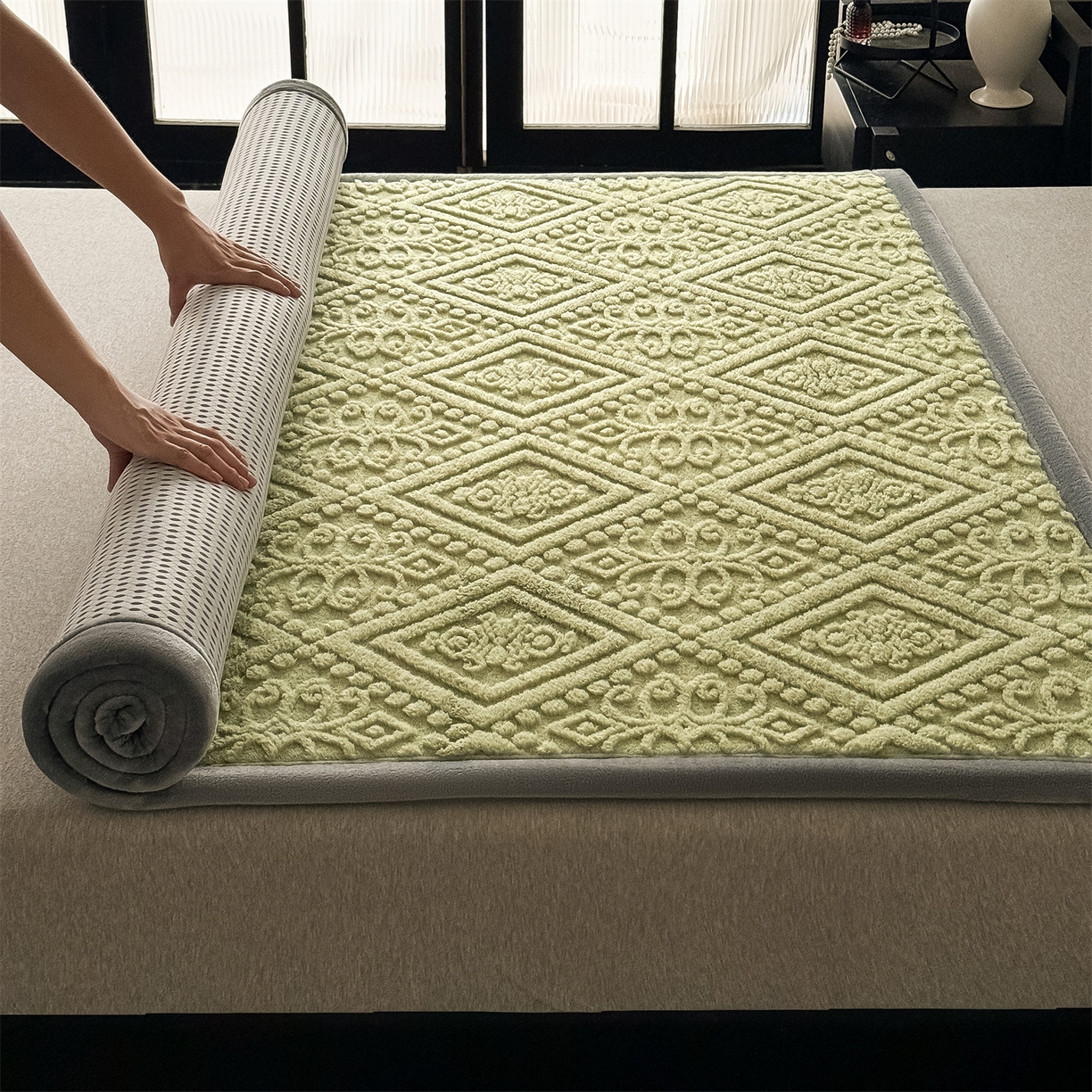 91家纺网 家纺一手货源 找家纺 （总）鑫姿席业 2025新款5D雕花绒床褥垫床垫